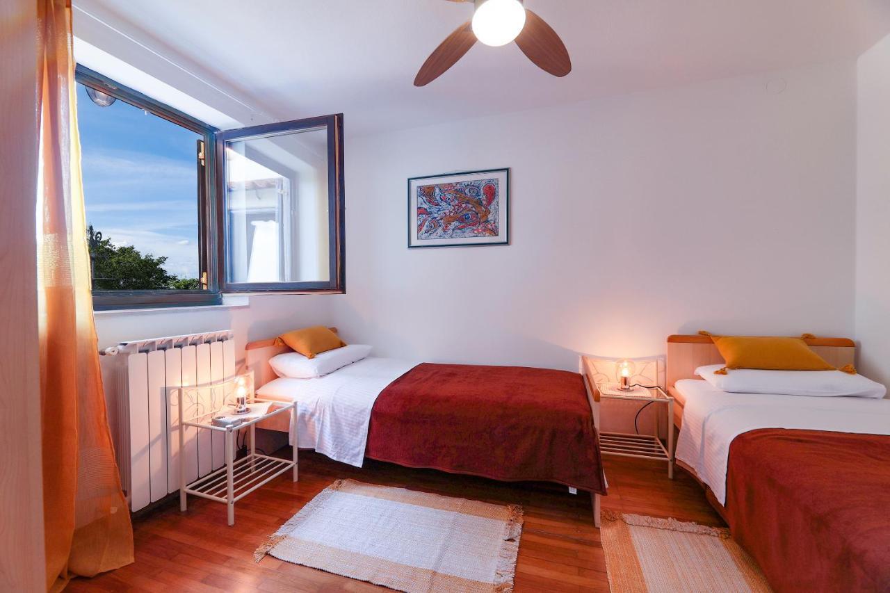 Apartman Villa Marina Rakalj エクステリア 写真