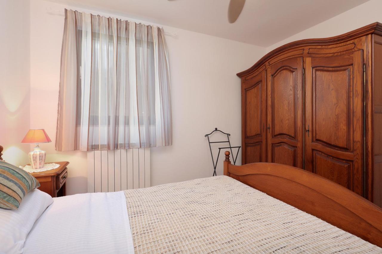 Apartman Villa Marina Rakalj エクステリア 写真